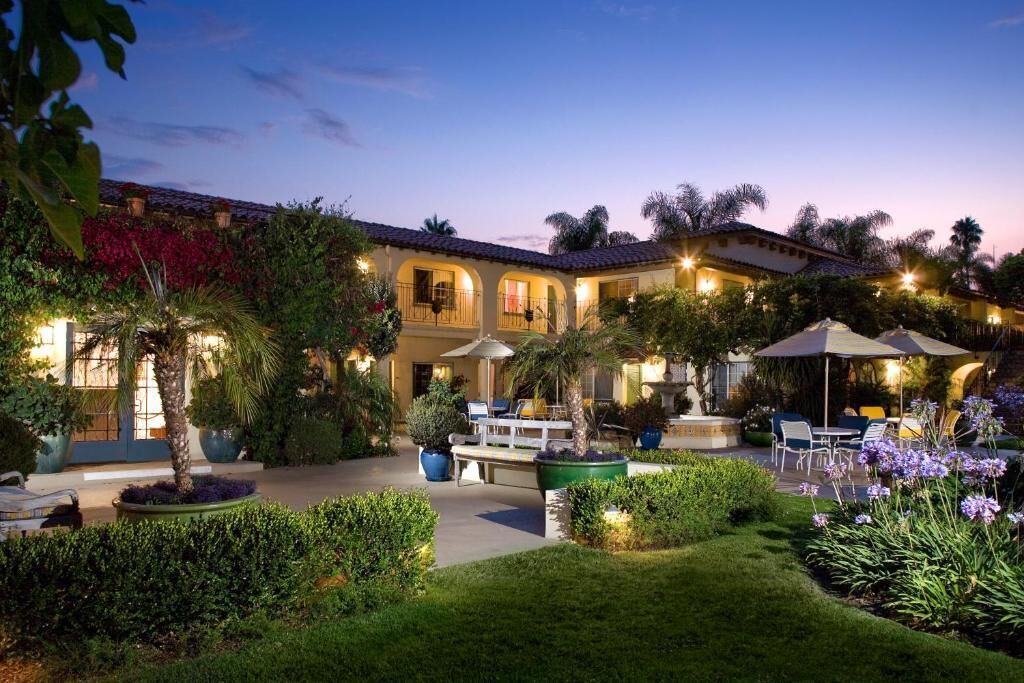 Photo of Outdoor in Santa Barbara Beach