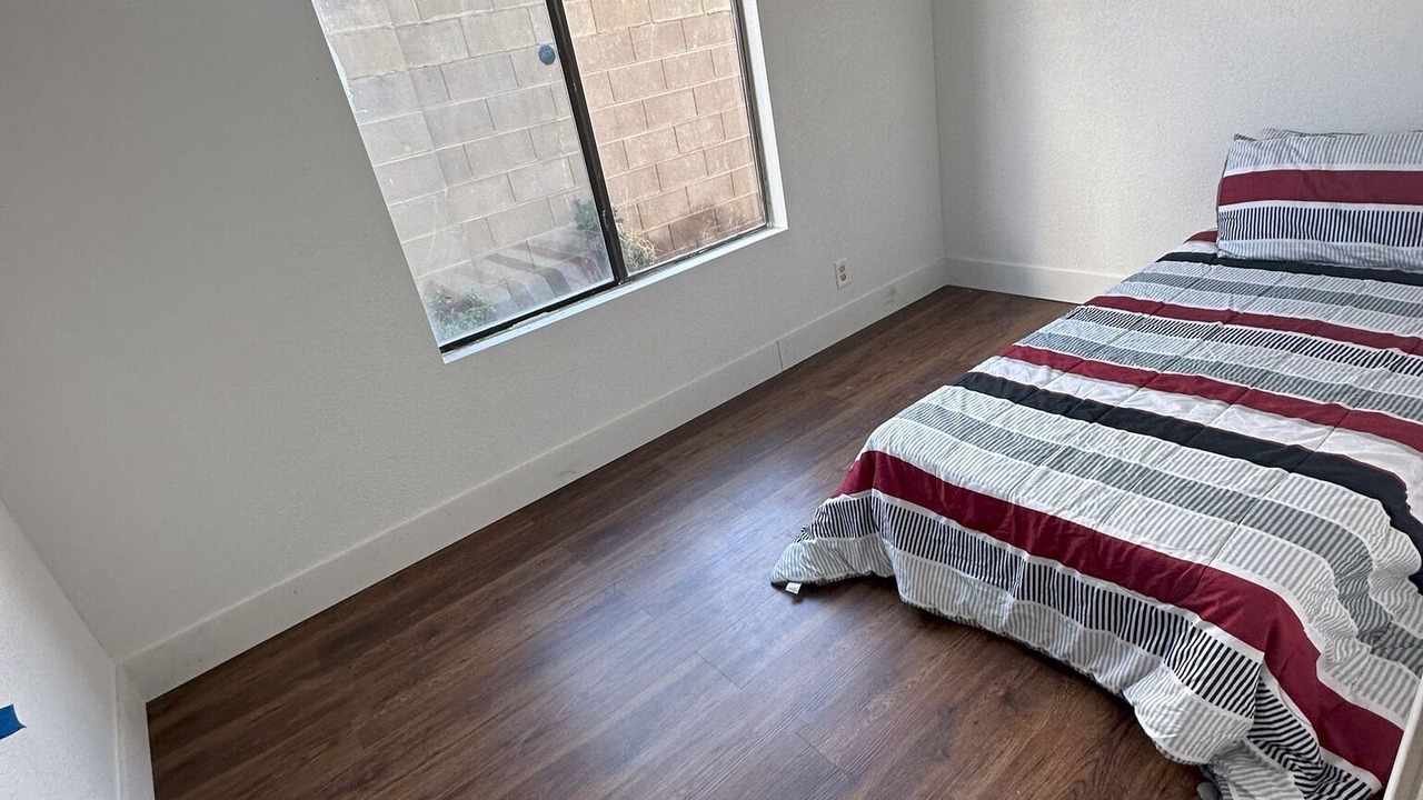 Photo of Bedroom in Sunrise Manor