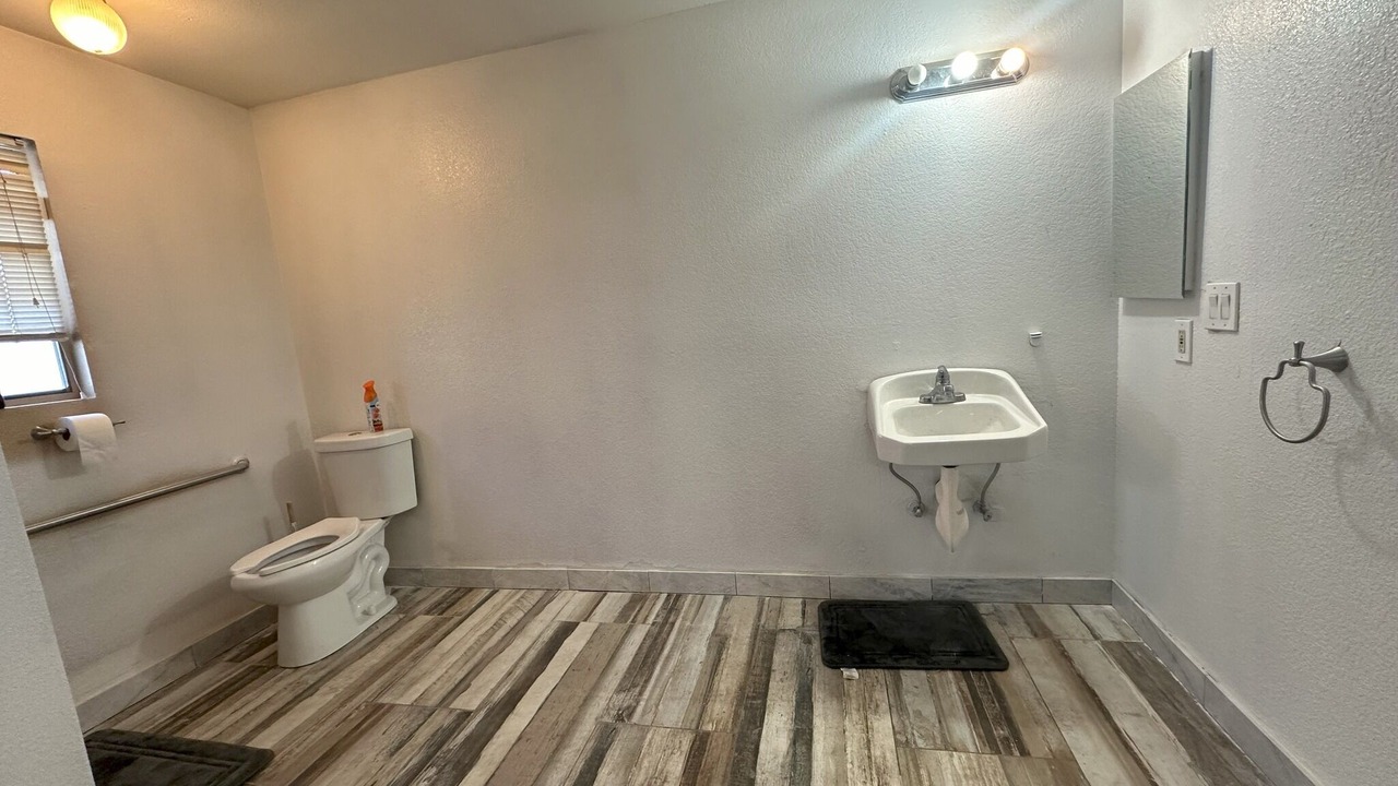 Photo of Bathroom in Sunrise Manor