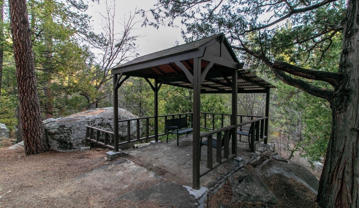 Photo of Patio Balcony in Idyllwild