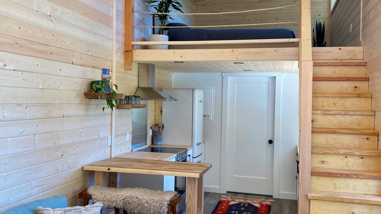 Photo of Livingroom in Ucluelet