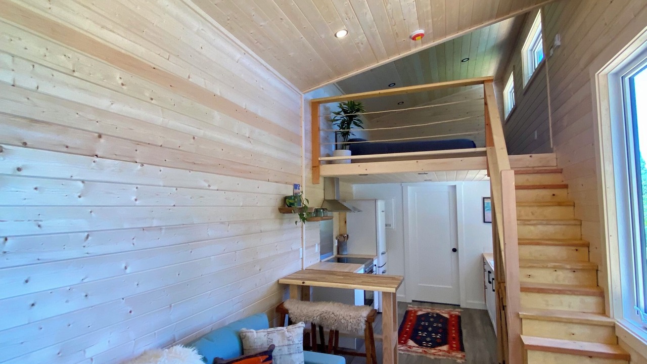 Photo of Livingroom in Ucluelet
