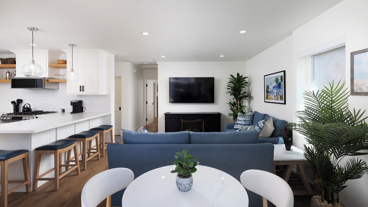 Photo of Livingroom in West Newport
