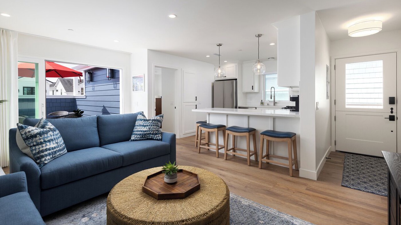 Photo of Livingroom in West Newport