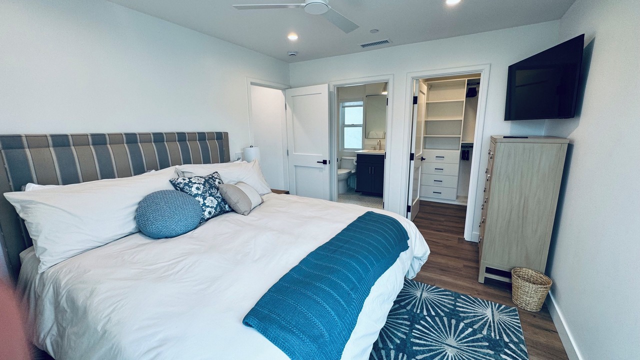 Photo of Bedroom in West Newport