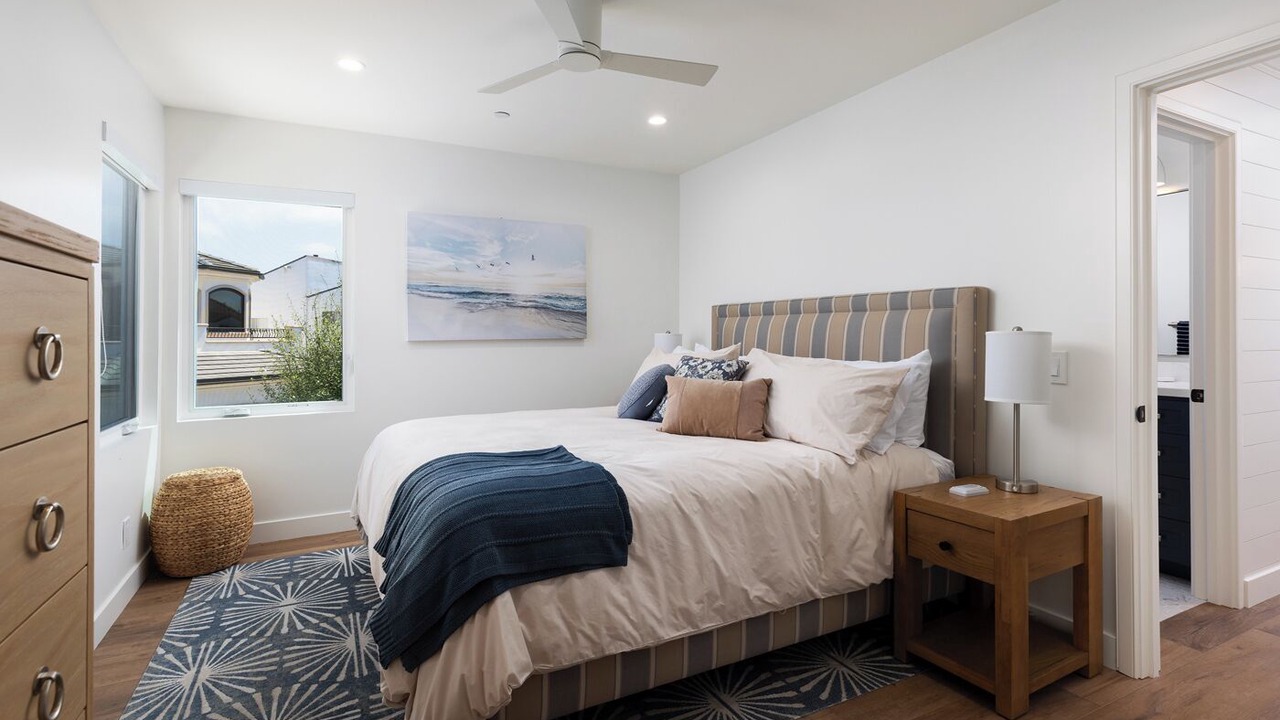 Photo of Bedroom in West Newport