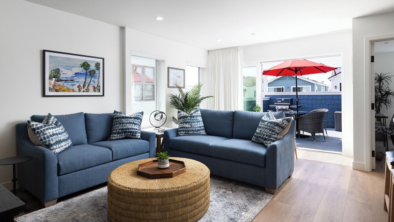 Photo of Livingroom in West Newport