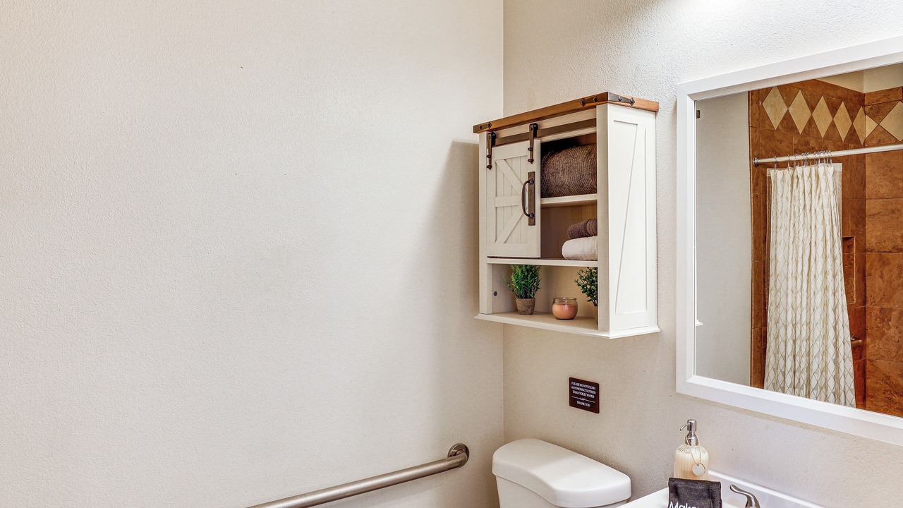 Photo of Bathroom in North Las Vegas