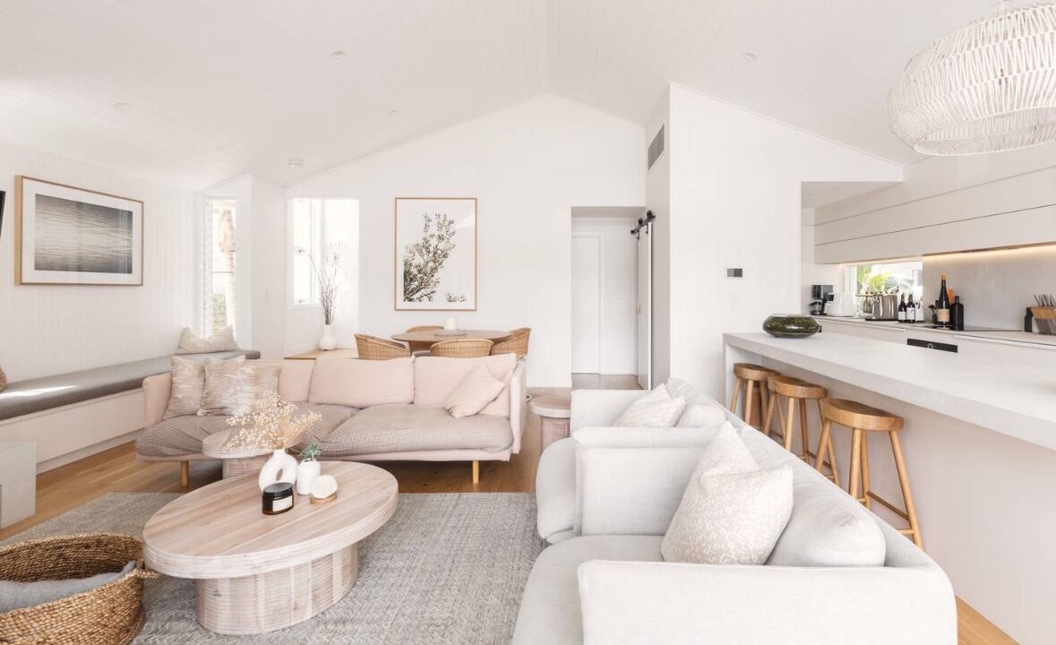 Photo of Livingroom in Burleigh Waters