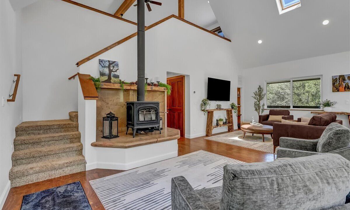 Photo of Bedroom in Three Rivers