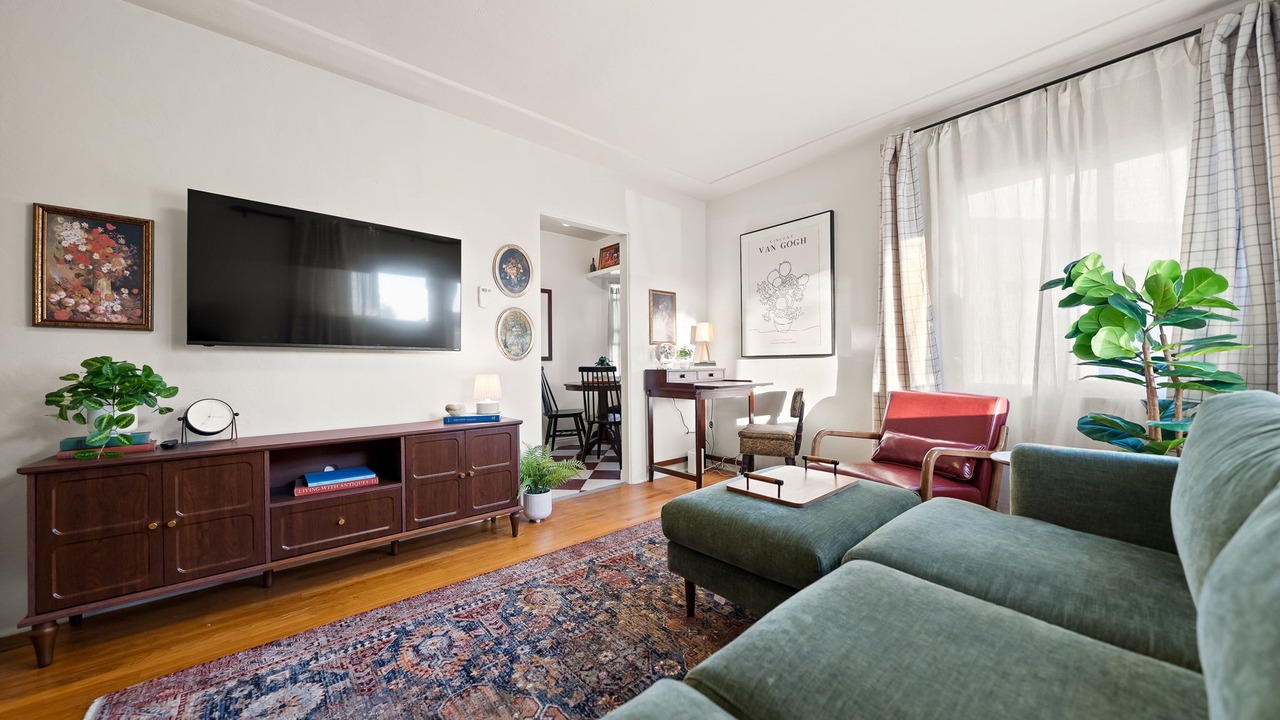 Photo of Livingroom in Kensington
