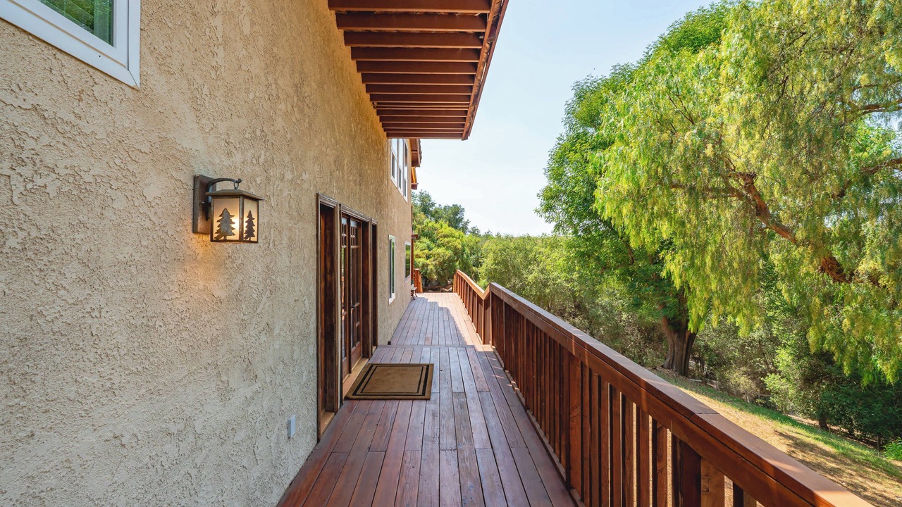 Photo of Patio Balcony in Pomona