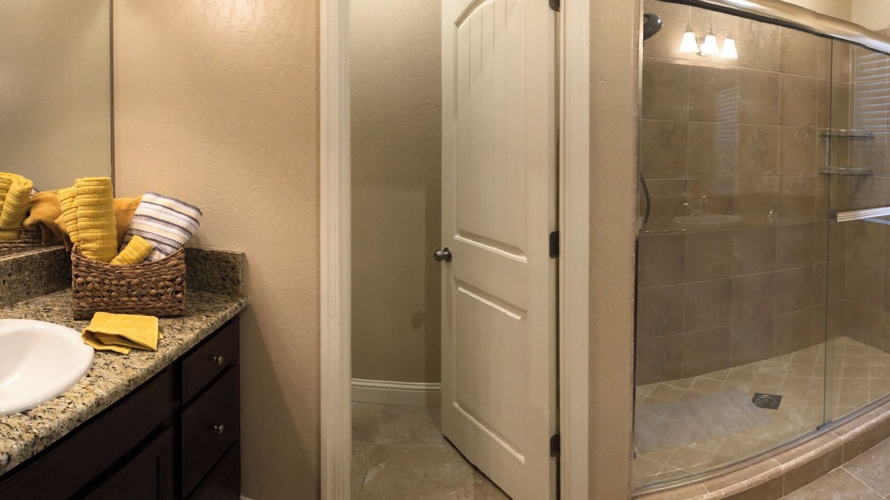 Photo of Bathroom in Merced