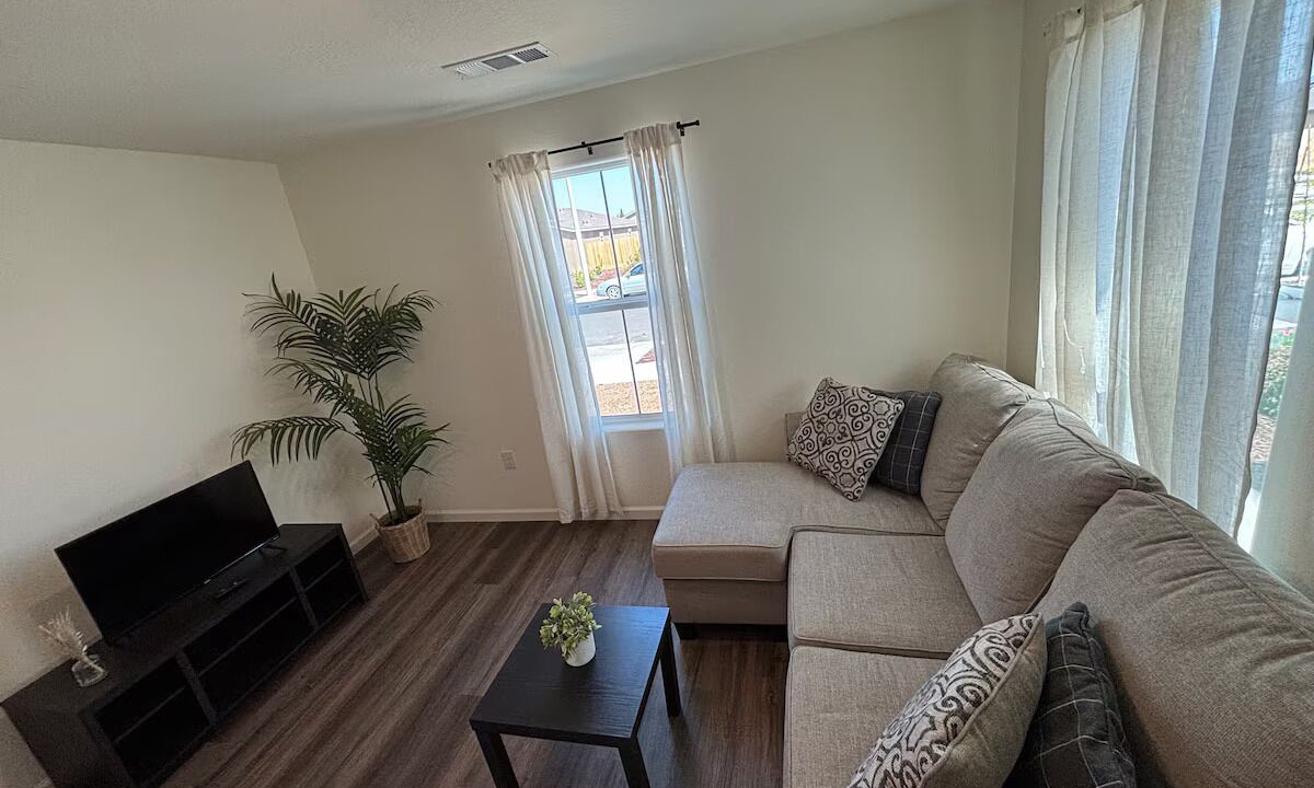 Photo of Livingroom in Visalia