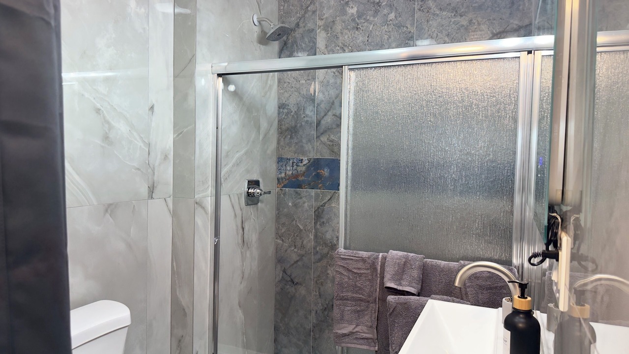 Photo of Bathroom in Hanford