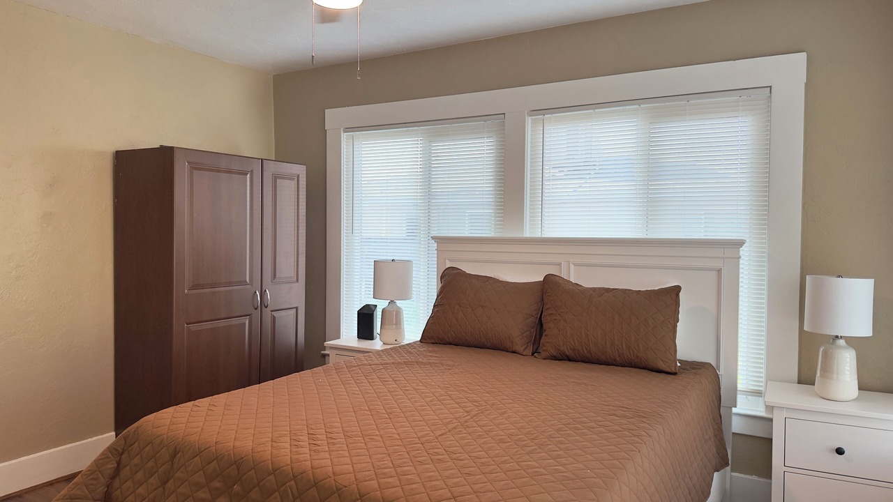 Photo of Bedroom in Hanford