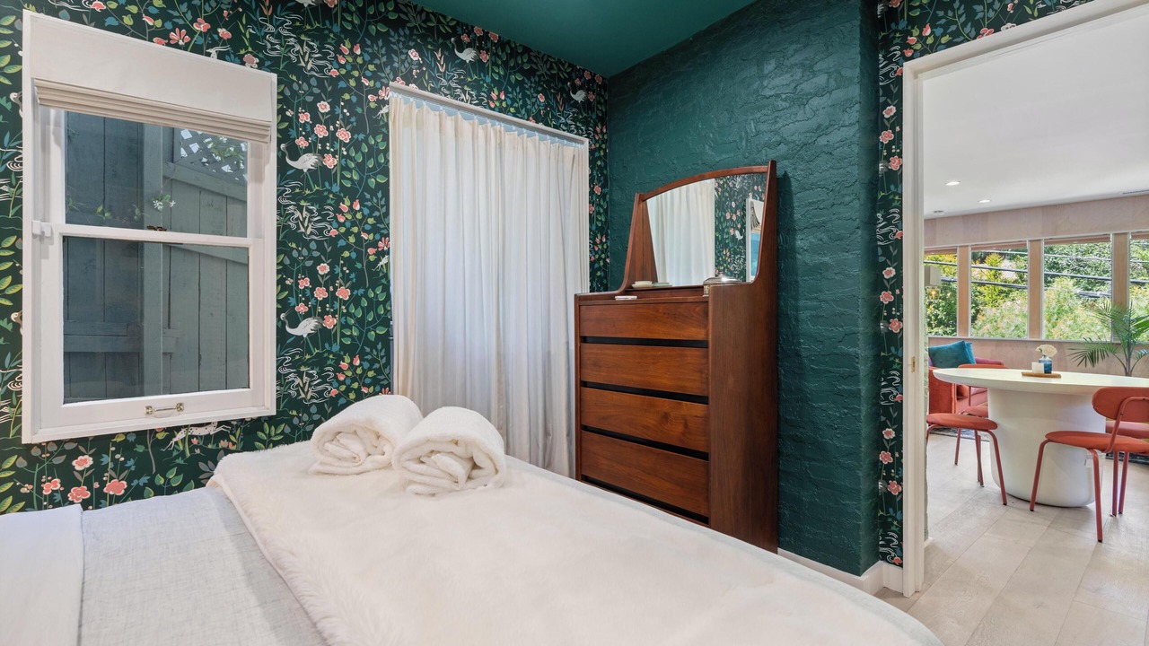 Photo of Bedroom in Hollywood Hills West
