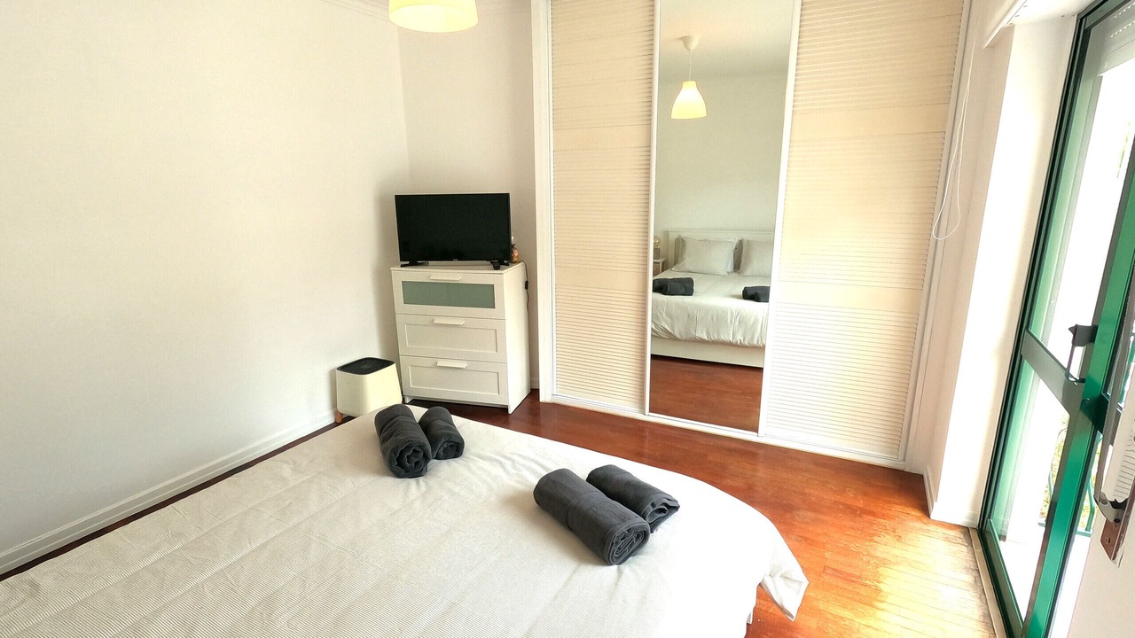 Photo of Bedroom in Cacilhas