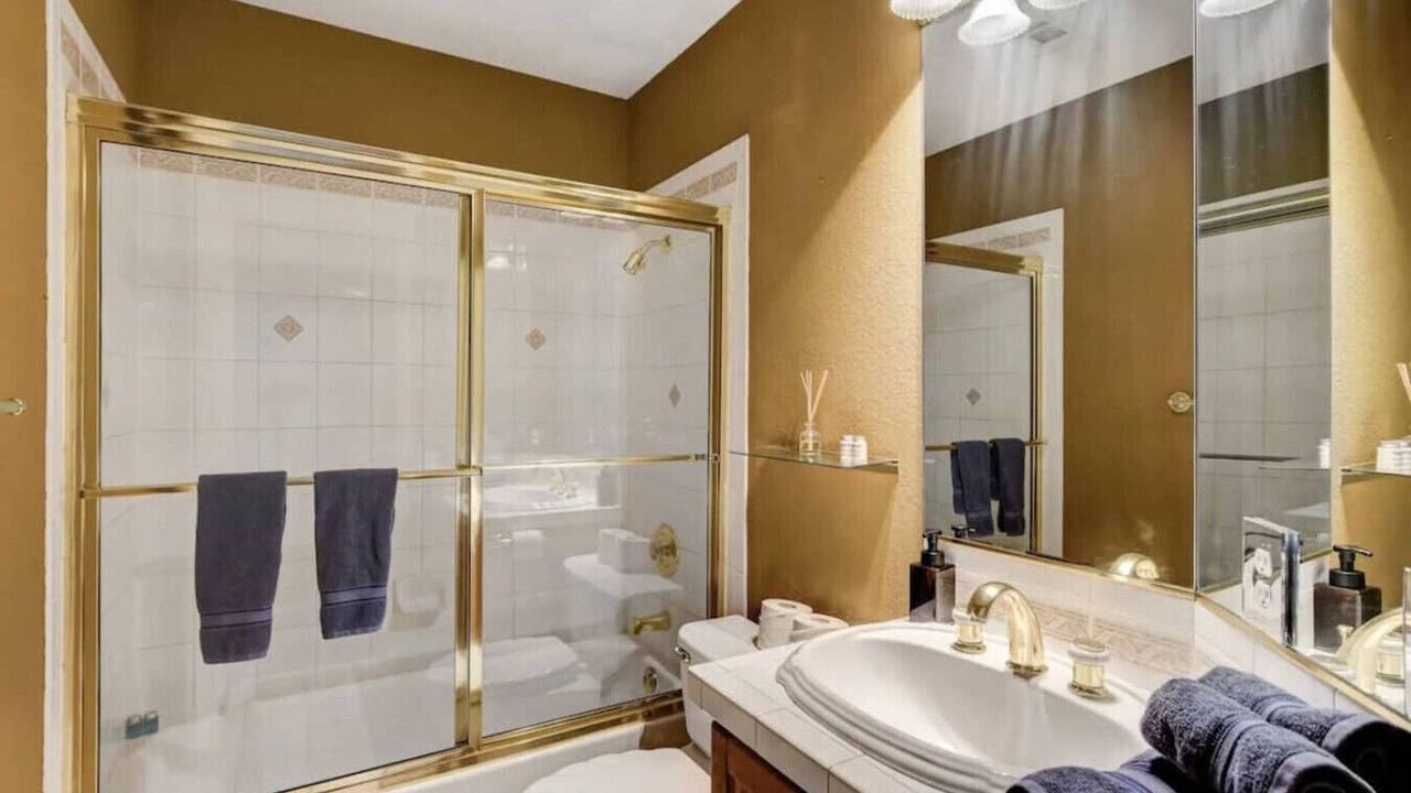 Photo of Bathroom in Sunrise Manor