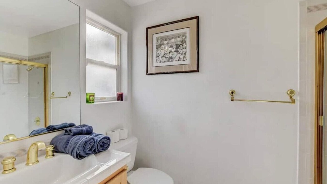 Photo of Bathroom in Sunrise Manor