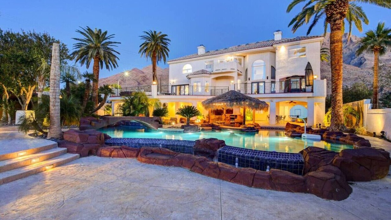 Photo of Outdoor in Sunrise Manor