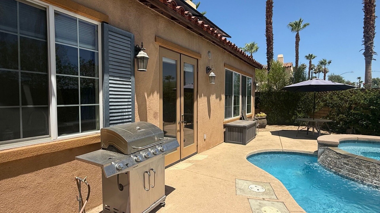 Photo of Patio Balcony in Araby