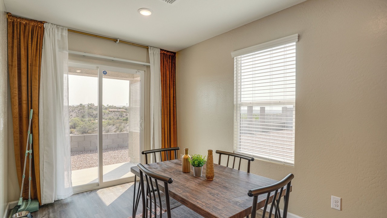 Photo of Livingroom in Wickenburg