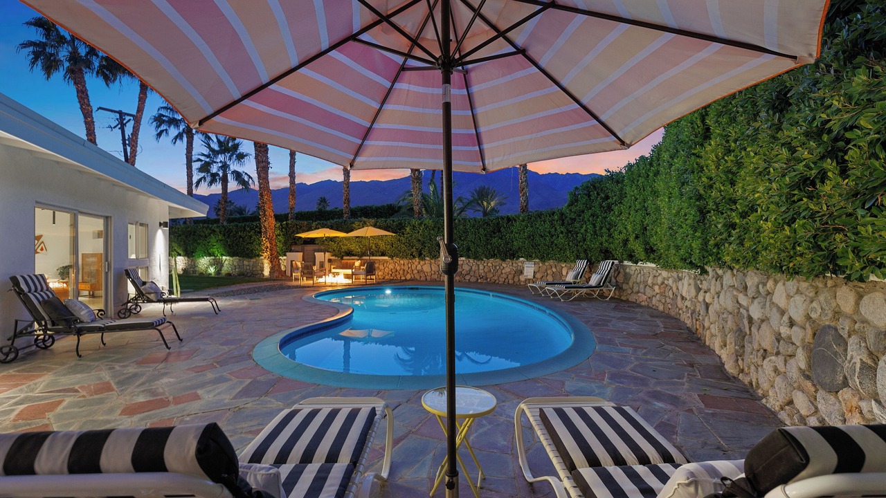 Photo of Outdoor in Sunrise Vista Chino