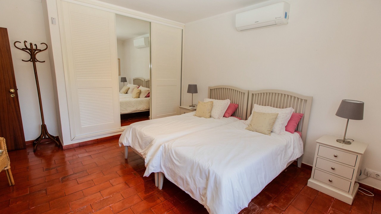 Photo of Bedroom in Mato Serrao