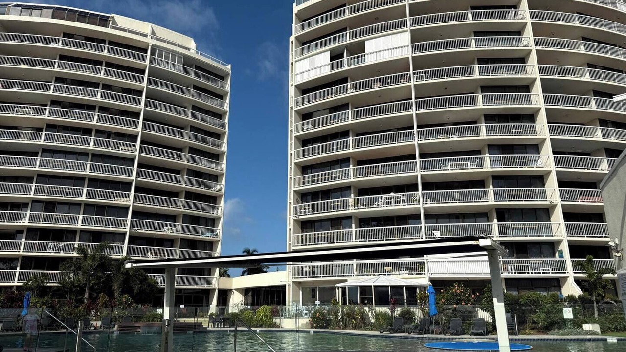 Photo of Outdoor in Golden Beach