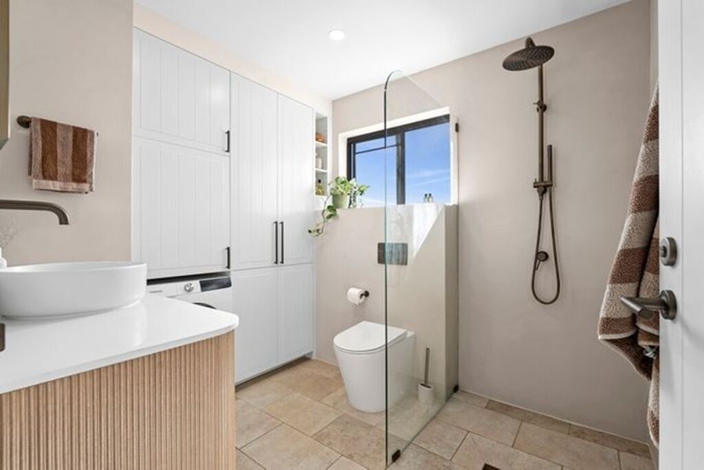 Photo of Bathroom in Mermaid Waters