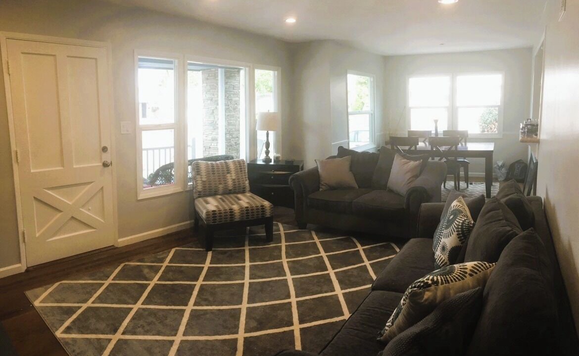 Photo of Livingroom in Allied Gardens