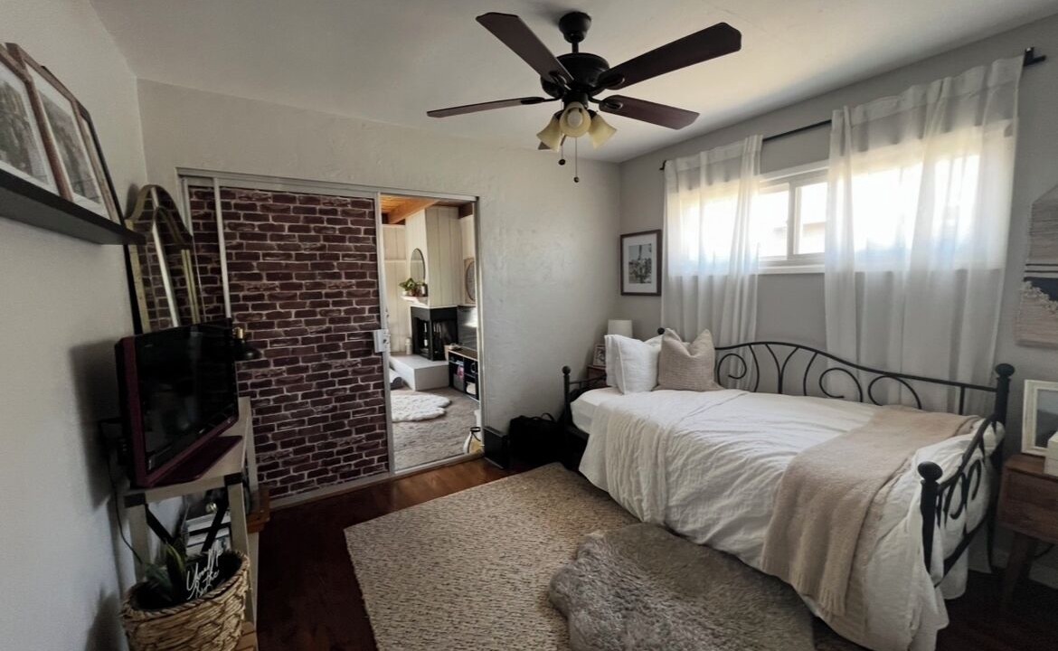 Photo of Bedroom in Allied Gardens