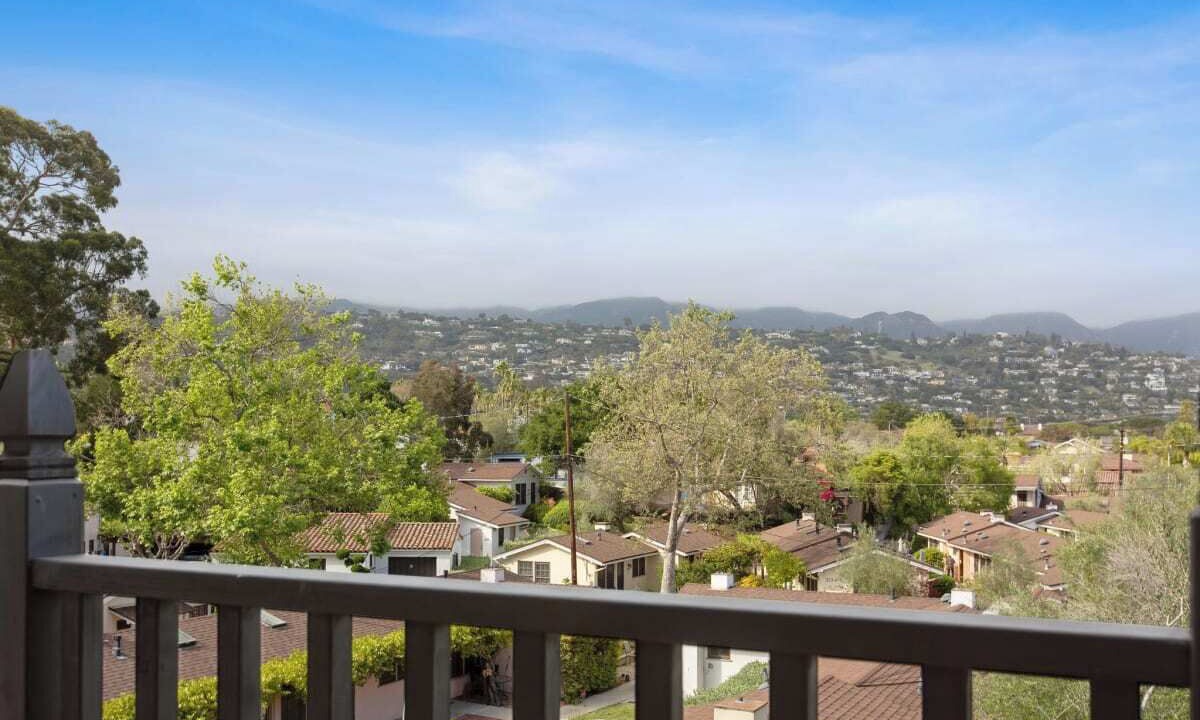 Photo of Patio Balcony in Laguna