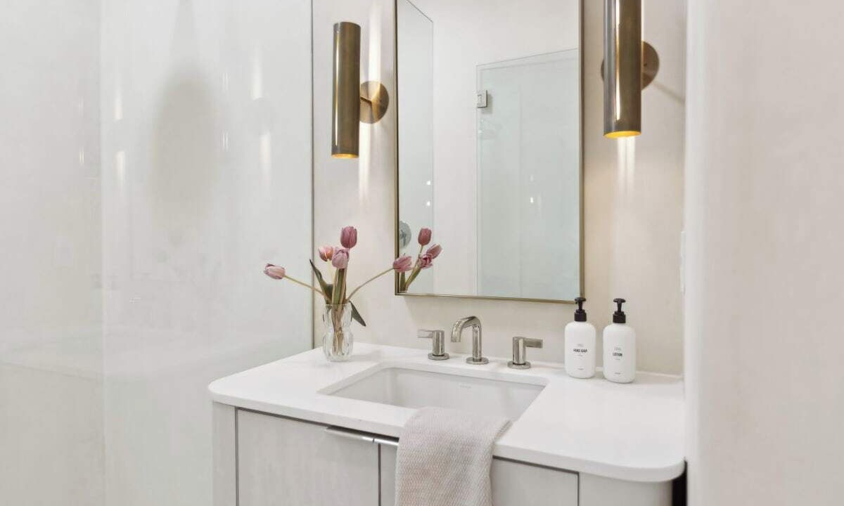 Photo of Bathroom in Laguna