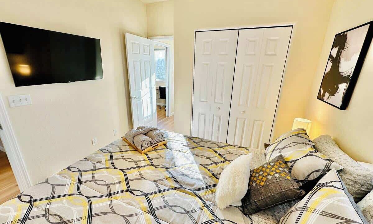Photo of Bedroom in Northeast Reno
