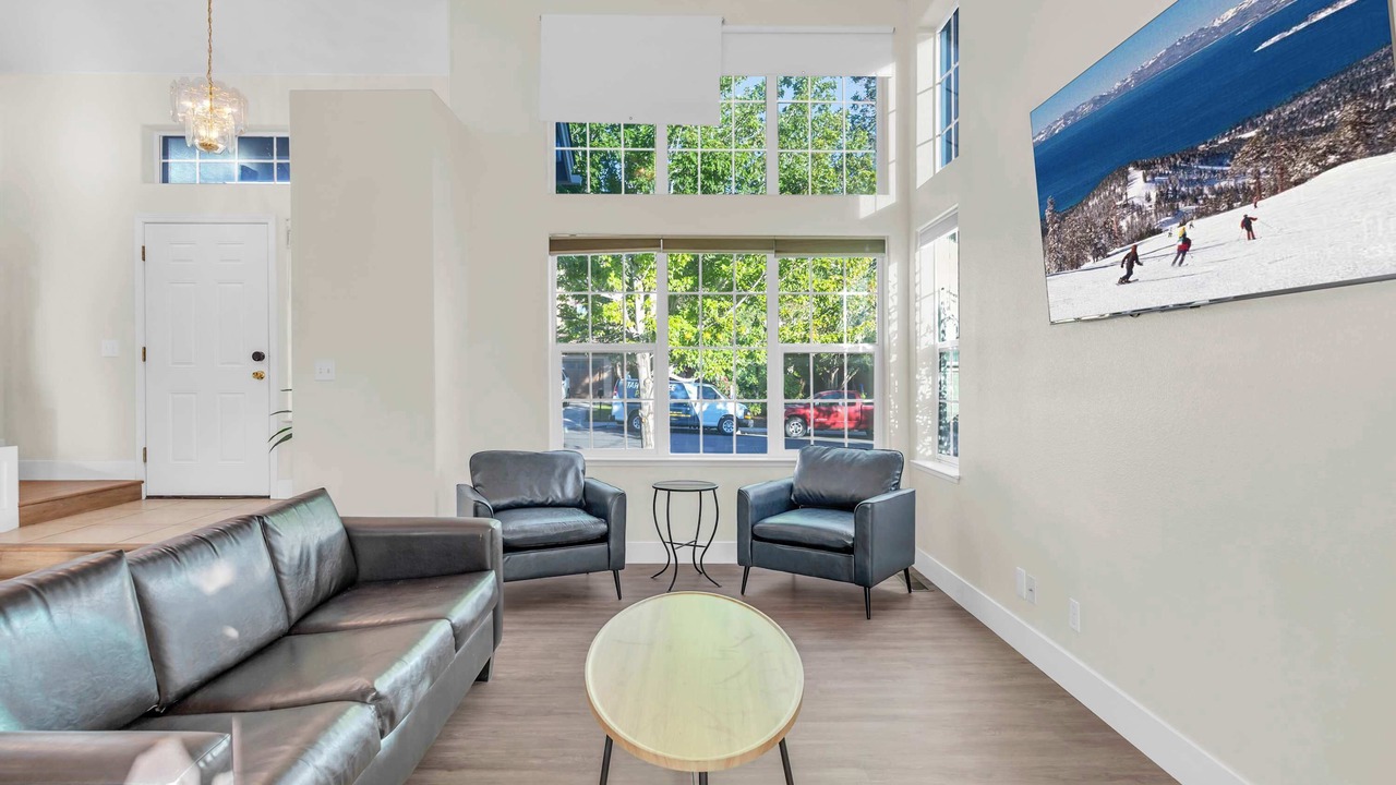 Photo of Livingroom in Northeast Reno