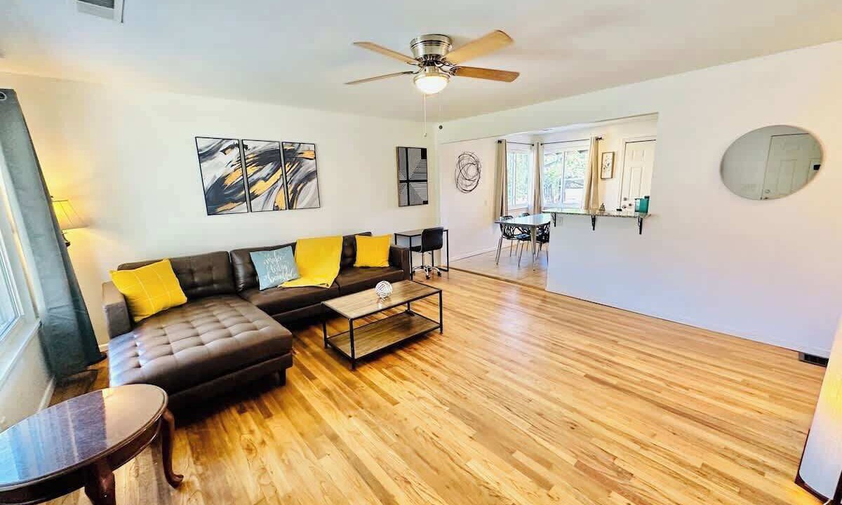 Photo of Livingroom in Northeast Reno