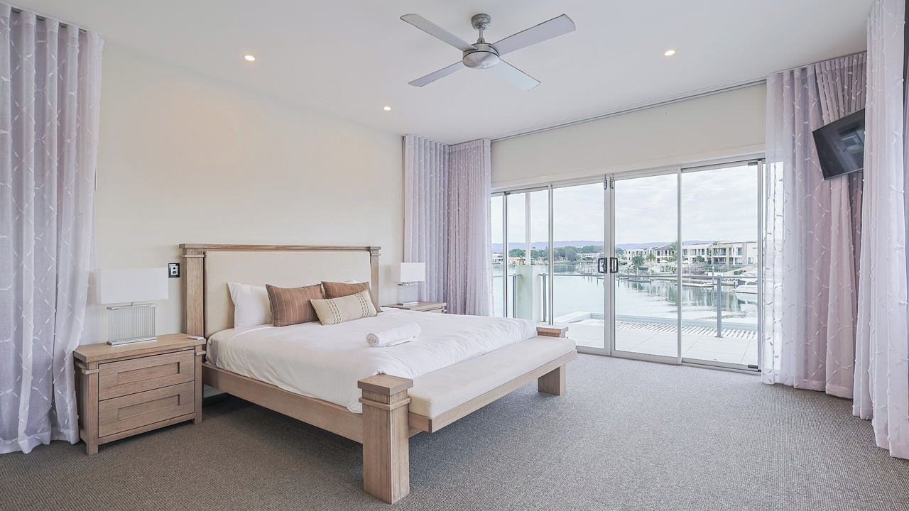 Photo of Bedroom in Broadbeach Waters