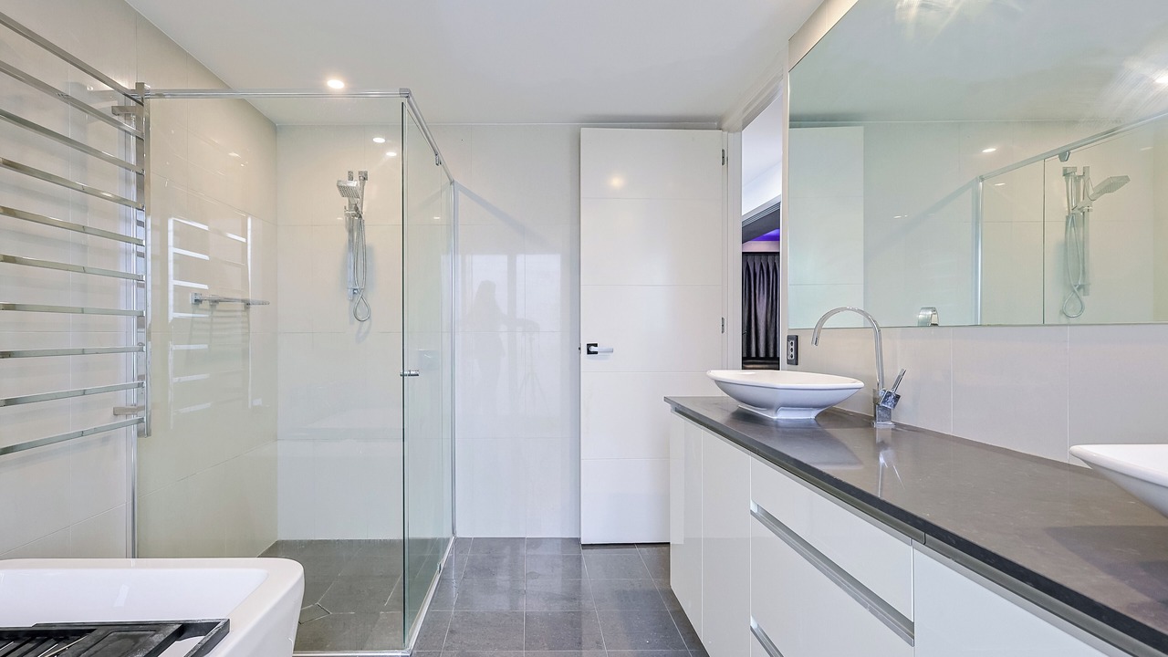 Photo of Bathroom in Broadbeach Waters