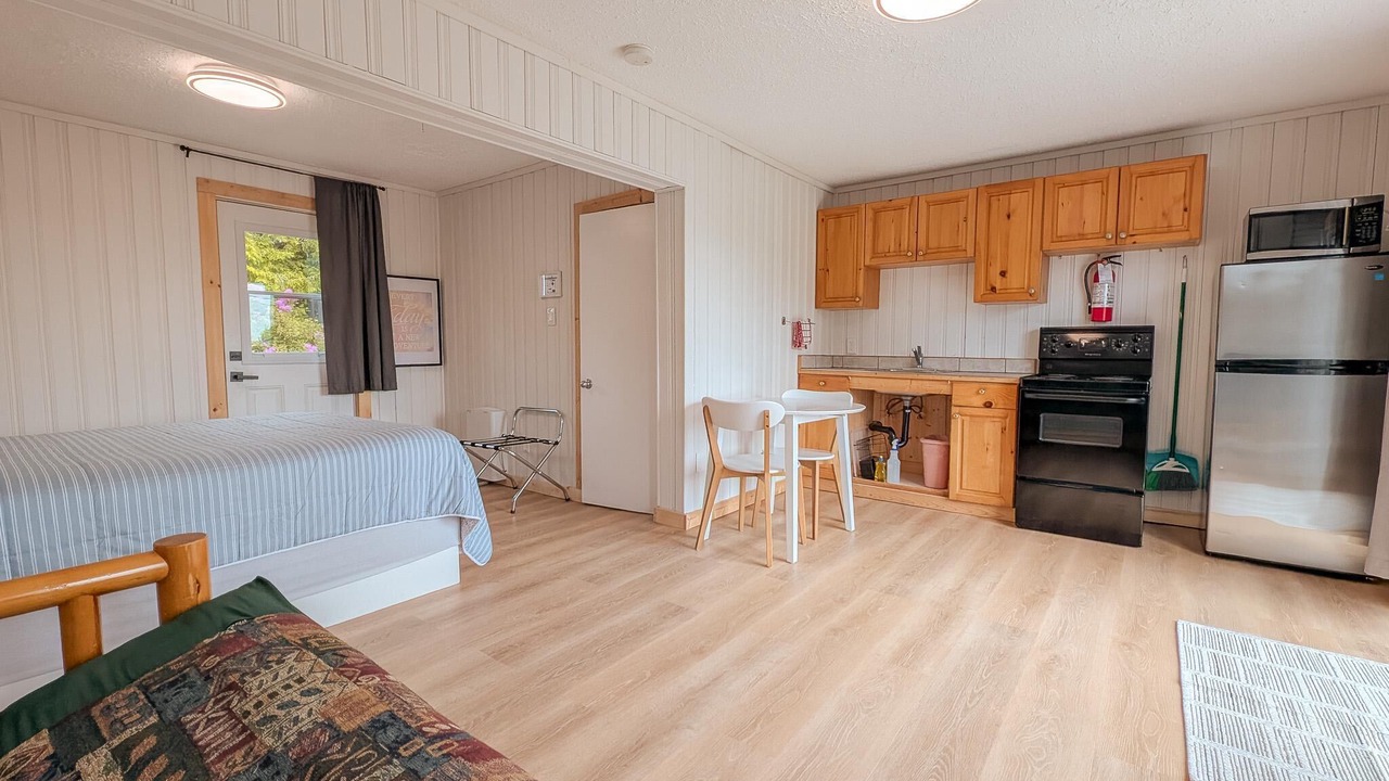 Photo of Bedroom in Ucluelet
