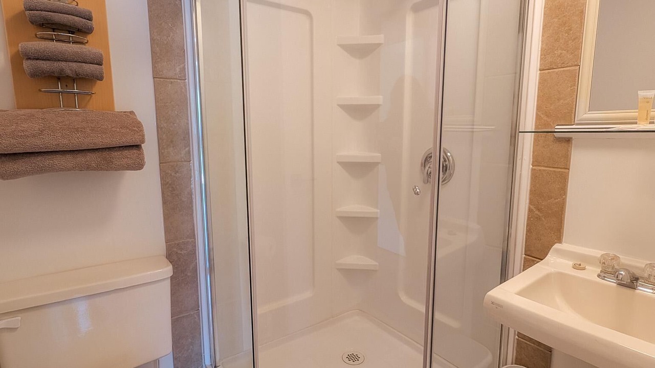 Photo of Bathroom in Ucluelet