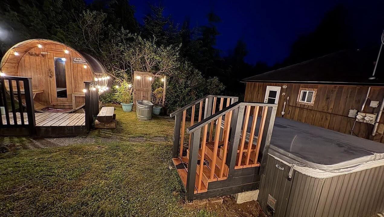 Photo of Patio Balcony in Ucluelet