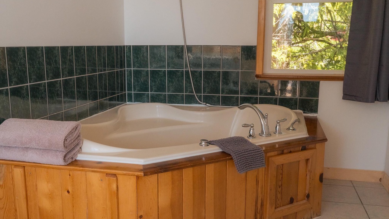 Photo of Bathroom in Ucluelet
