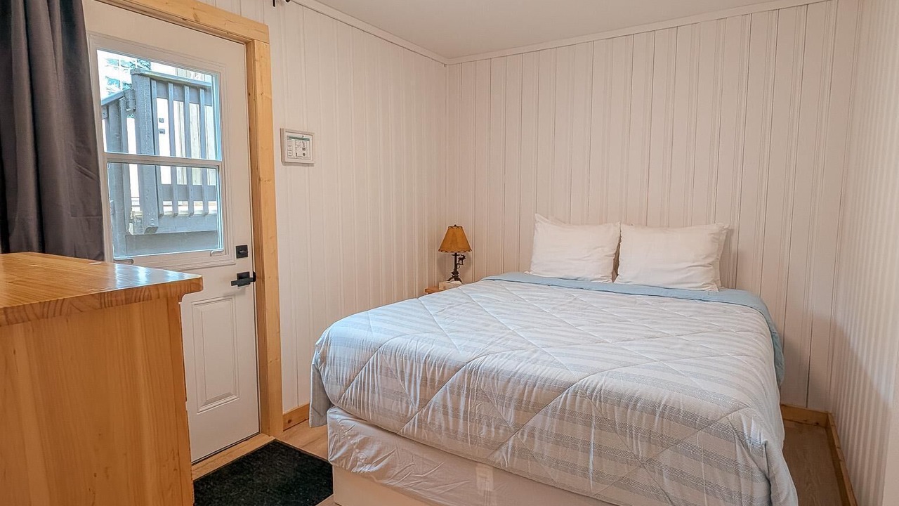 Photo of Bedroom in Ucluelet