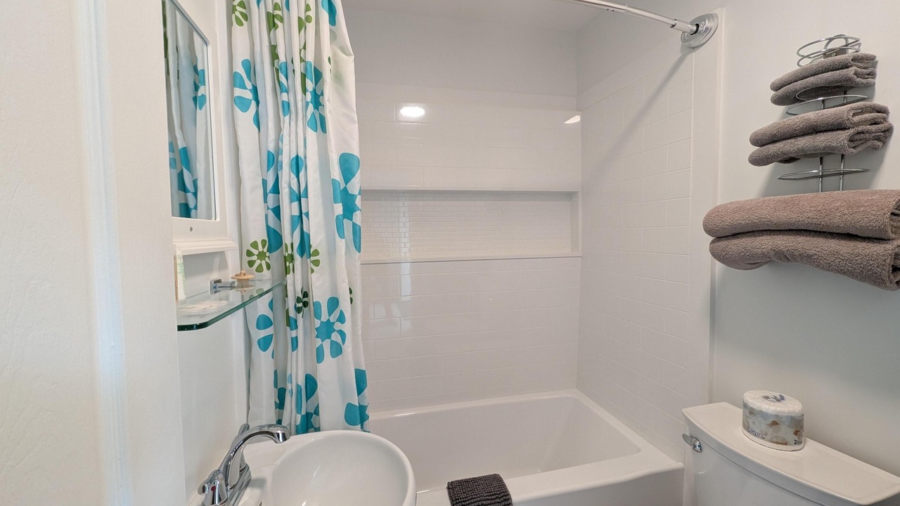 Photo of Bathroom in Ucluelet