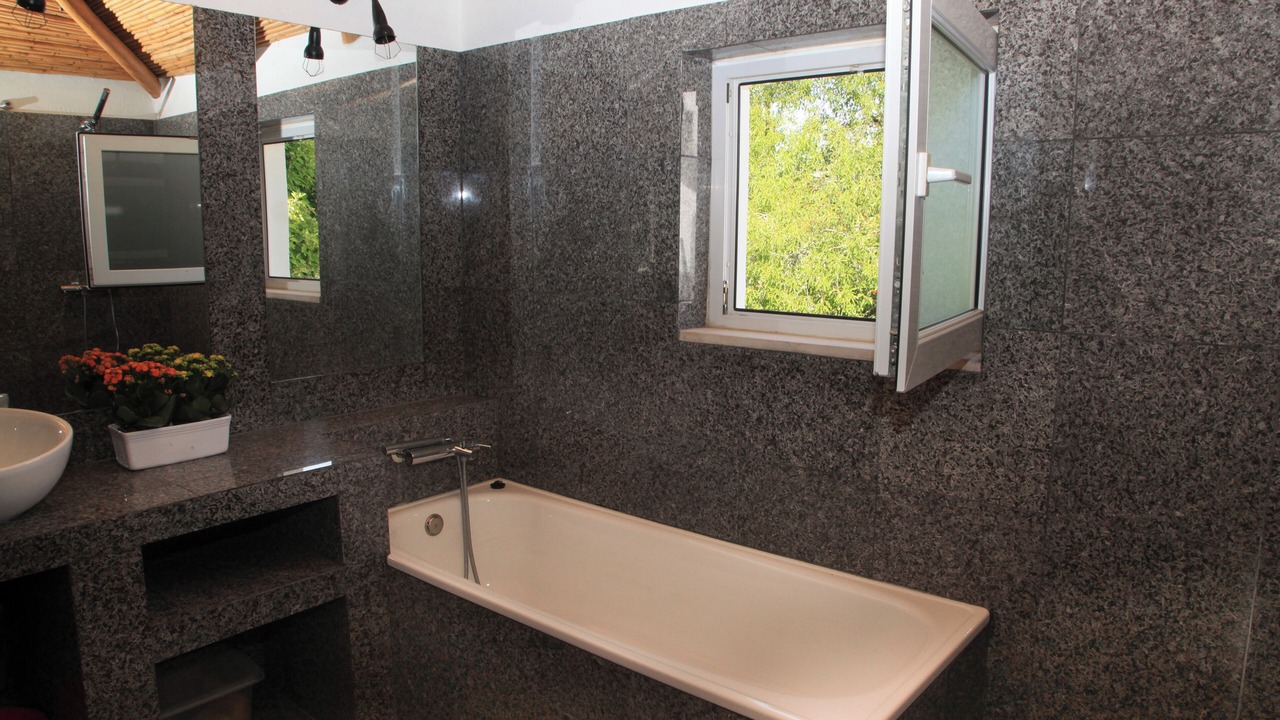 Photo of Bathroom in Estombar