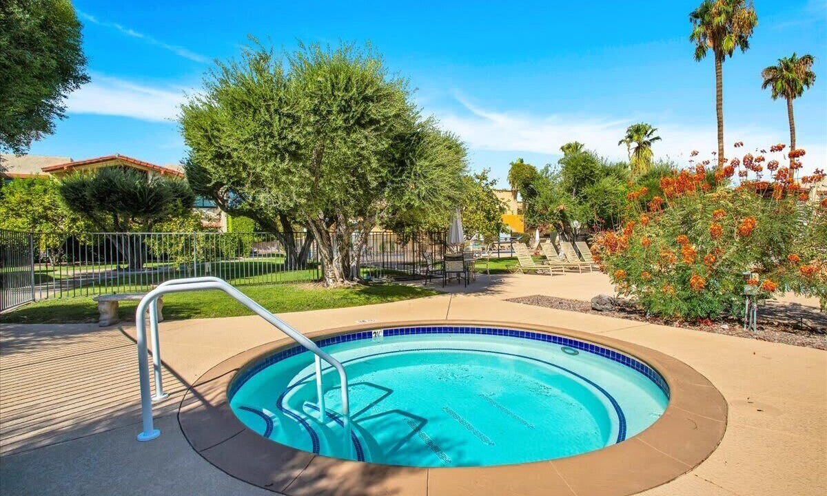 Photo of Outdoor in Sunrise Vista Chino