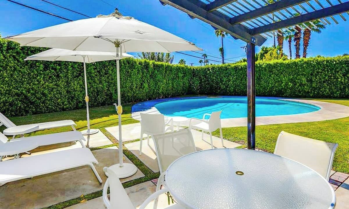 Photo of Outdoor in Sunmor