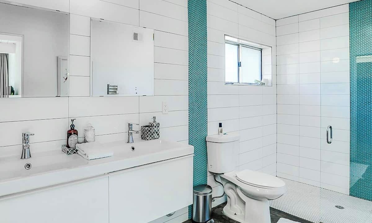 Photo of Bathroom in Sunmor